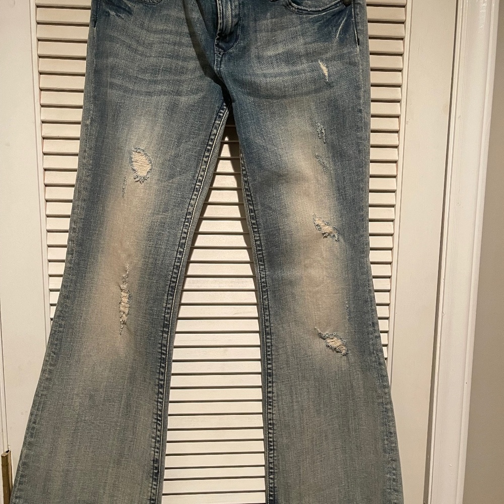 Women’s Express Rerock Jeans